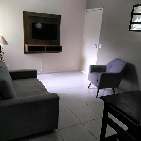 Conforto em Bertioga, 2 Dorms, Wi-Fi e Aceita Pet - LA16-2